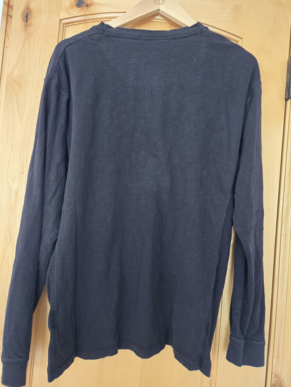 Paper Denim Cloth V Neck Superdry Black Long-Sleeve V-Neck Tee Large - Picture 9 of 9